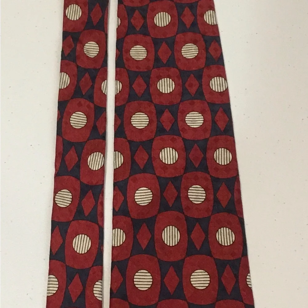 Vintage Essex Row Men’s Silk Necktie Made In USA Of Italian Silk